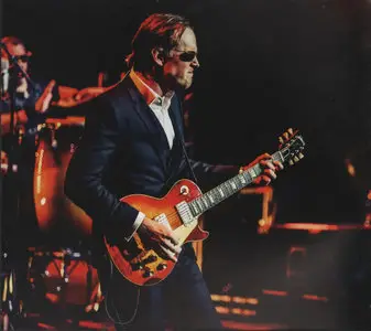 Joe Bonamassa - Live at Carnegie Hall: An Acoustic Evening (2017) [BDRip, 720p]