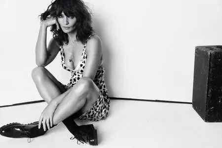 Helena Christensen by An Le for Vogue Portugal September 2016
