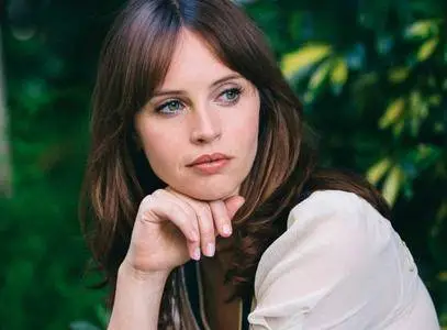 Felicity Jones by Elizabeth Weinberg for The New York Times