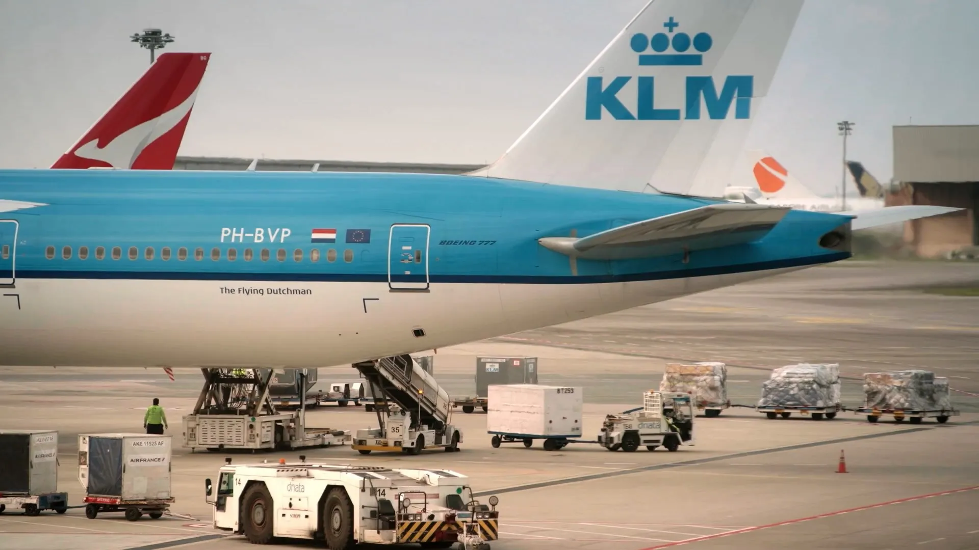 Premium Rush: Inside Air Cargo Singapore (2024)