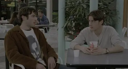 Mallrats (1995)