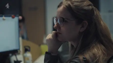CH4 - 24 Hours in Police Custody: The Siege (2023)