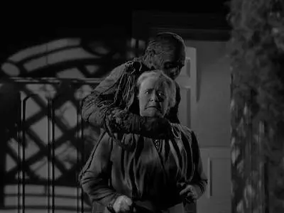 The Mummy's Tomb (1942)