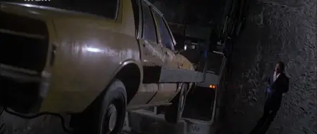 Running Scared (1986)