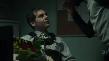 Corporate S01E03