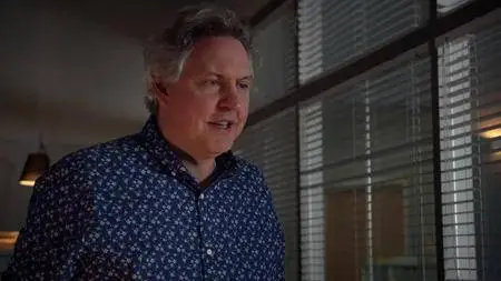 Holby City S20E22