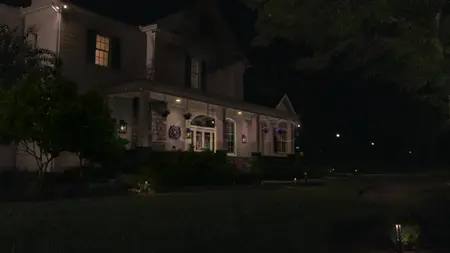Leanne S01E05