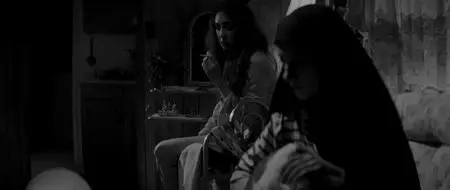 A Girl Walks Home Alone at Night (2014)