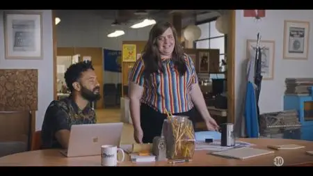 Shrill S01E02