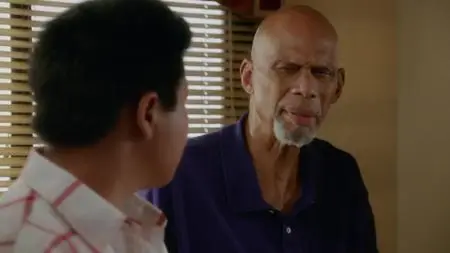 Fresh Off the Boat S05E01