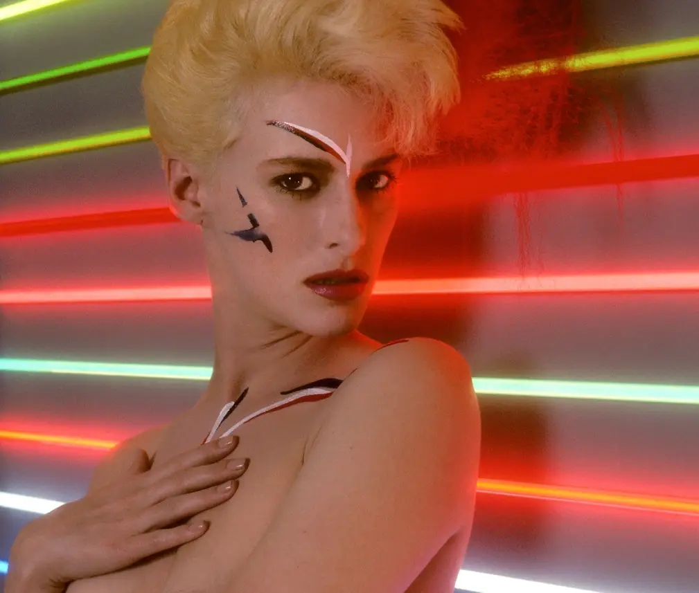 Anne Carlisle - Cult Queen  AvaxHome