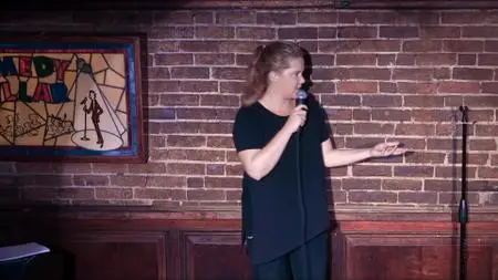 Expecting Amy S01E01