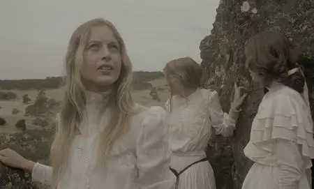 Picnic at Hanging Rock (1975)