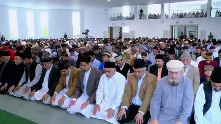 Channel 5 - Britain's Biggest Mosque (2016)