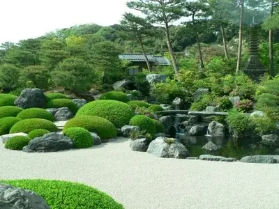 Photos on a theme the Japanese Garden