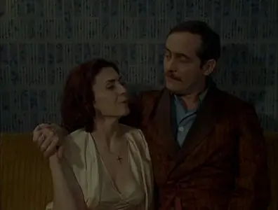 Triple agent (2004)
