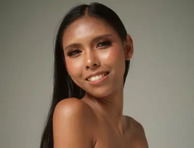 Allie Asia - Thai top model