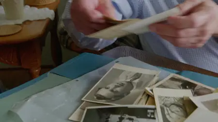 Relative Secrets S01E04