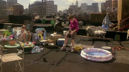 Weekend at Bernie's (1989)