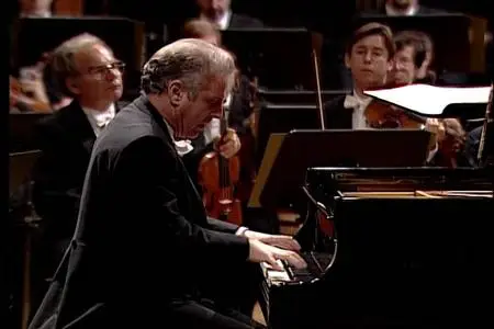 Daniel Barenboim, Sergiu Celibidache, Munchner Philharmoniker - Schumann, Tchaikovsky: Piano Concertos  (2011/1991)