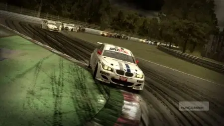 SuperStars V8 Racing (iTWINS)