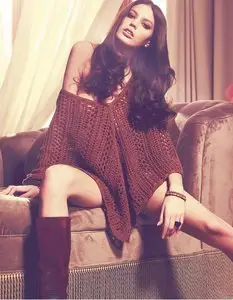 Leticia Zuloaga - Stradivarius S/S 2011 'There’s Always The Sun' Catalogue