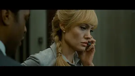 Salt (2010)