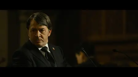 Salt (2010)