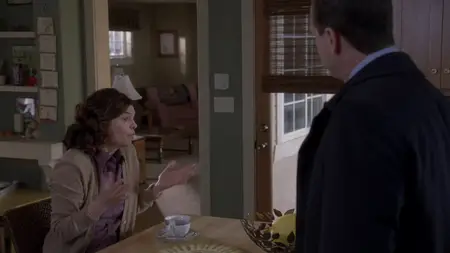 Love S05E09
