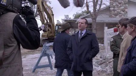 Love S05E09
