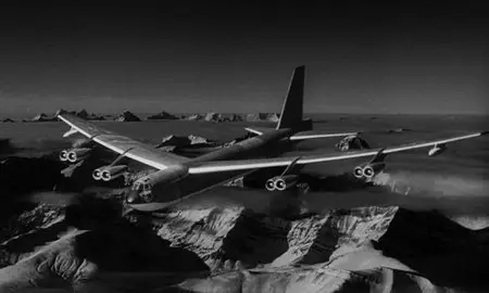Stanley Kubrick - Dr. Strangelove or: How I Learned to Stop Worrying and Love the Bomb (1964)  (BluRay-Rip)