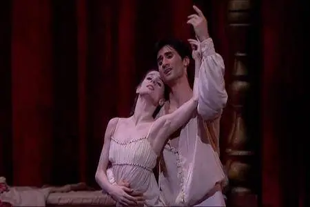 Martin West, San Francisco Ballet Orchestra, Maria Kochetkova, Davit Karapetyan - Prokofiev: Romeo and Juliet (2017)