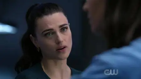 Supergirl S03E16