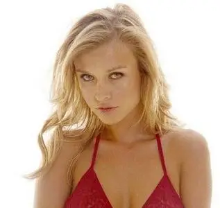 Superbabes : Joanna Krupa