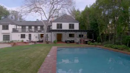 WAGS S03E01