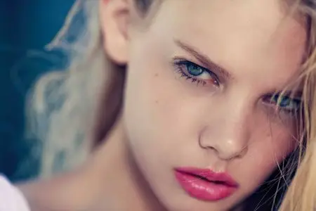 Marloes Horst - Rony Shram Photoshoot