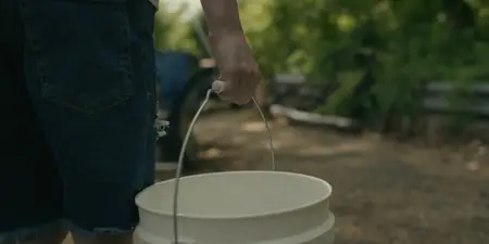Task S01E04