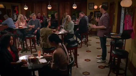 Leanne S01E10