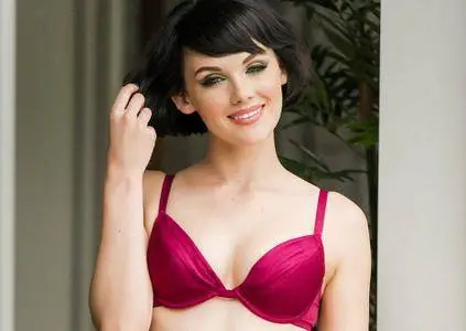 Mellisa Clarke - Page 3 girl August 18, 2016