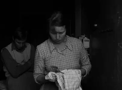Kvarteret Korpen / Raven's End (1963)