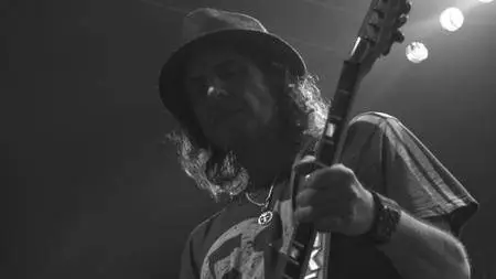 Motörhead - The Wörld Is Yours (2011) [2CD, DVD & Blu-ray 1080p]