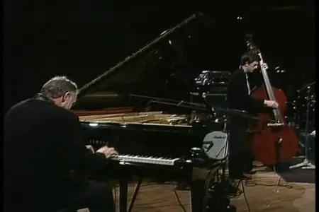 The Jacques Loussier Trio play Bach-The 1989 Munich Concert (1989)