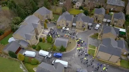 BBC DIY SOS - The Big Build - Holmfirth (2015)