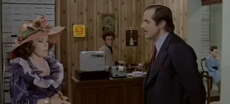 Lа signora gioca bene a scopa?/Poker in bed (1974)