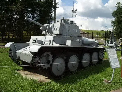 PzKpfw 38(t) Walk Around