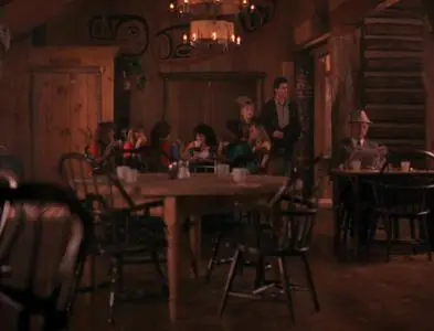 Twin Peaks S01E04