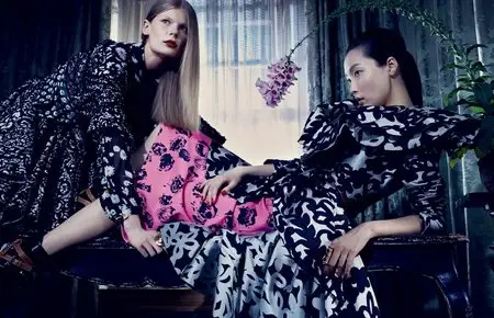 Sung Hee Kim and Alexandra Elizabeth by Emma Summerton for Vogue China November 2014