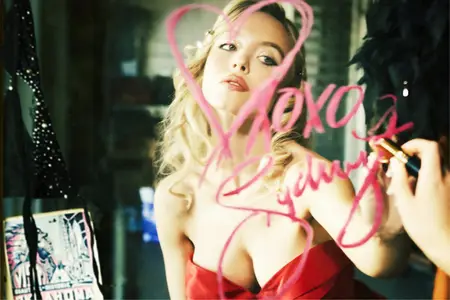 Sydney Sweeney by Ellen von Unwerth for Von Magazine July 2022