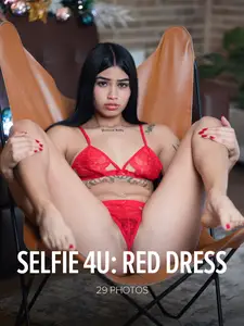 Sofia - Selfie 4U: Red Dress