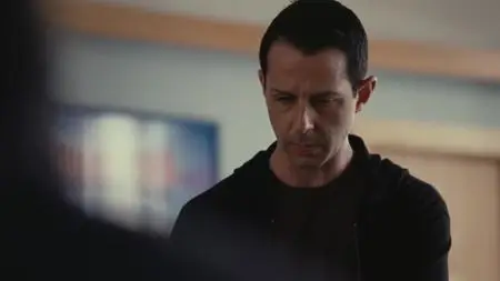 Succession S02E02